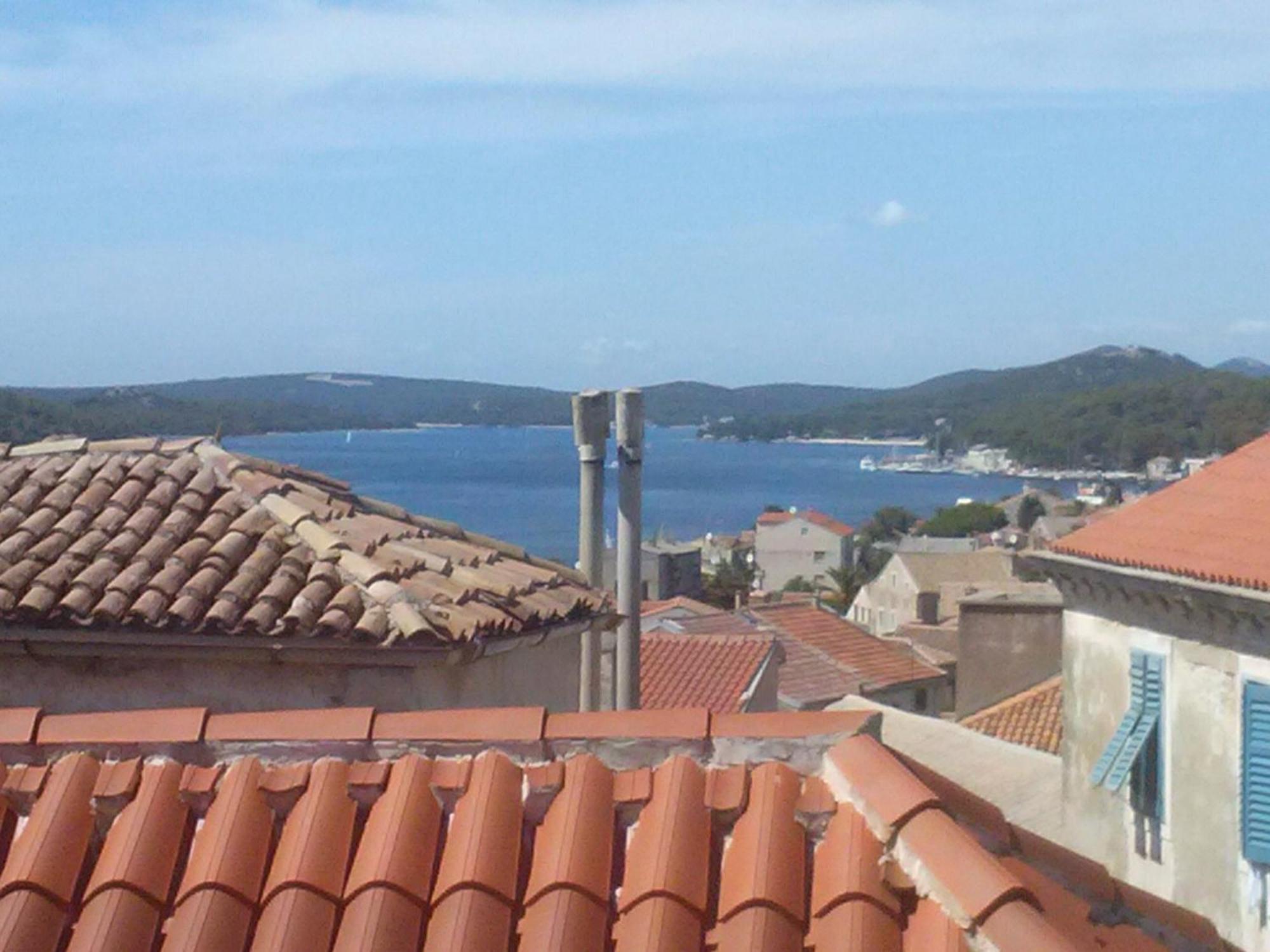 Apartment Emma Mali Lošinj Dış mekan fotoğraf