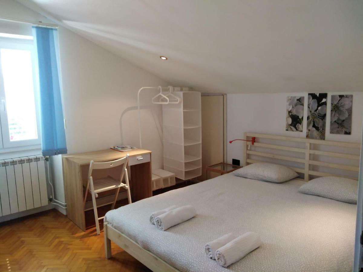 Apartment Emma Mali Lošinj Dış mekan fotoğraf