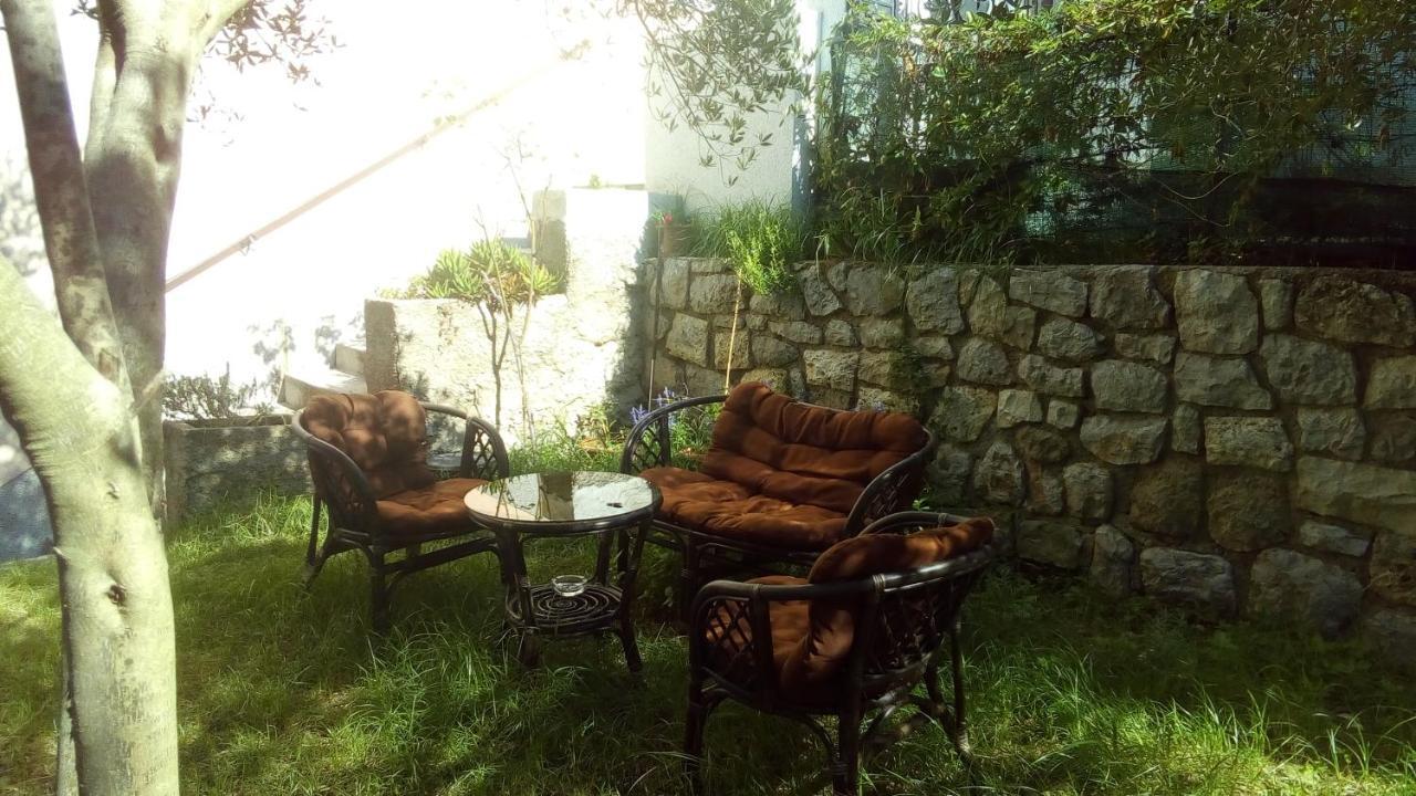 Apartment Emma Mali Lošinj Dış mekan fotoğraf